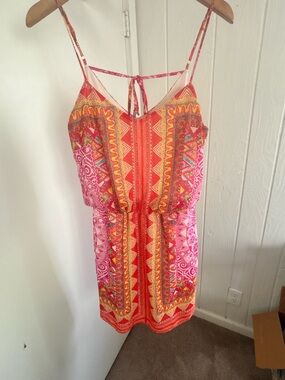 Sleeveless Tribal Print Spaghetti Strap Dress in Pink & Orange. Size 8